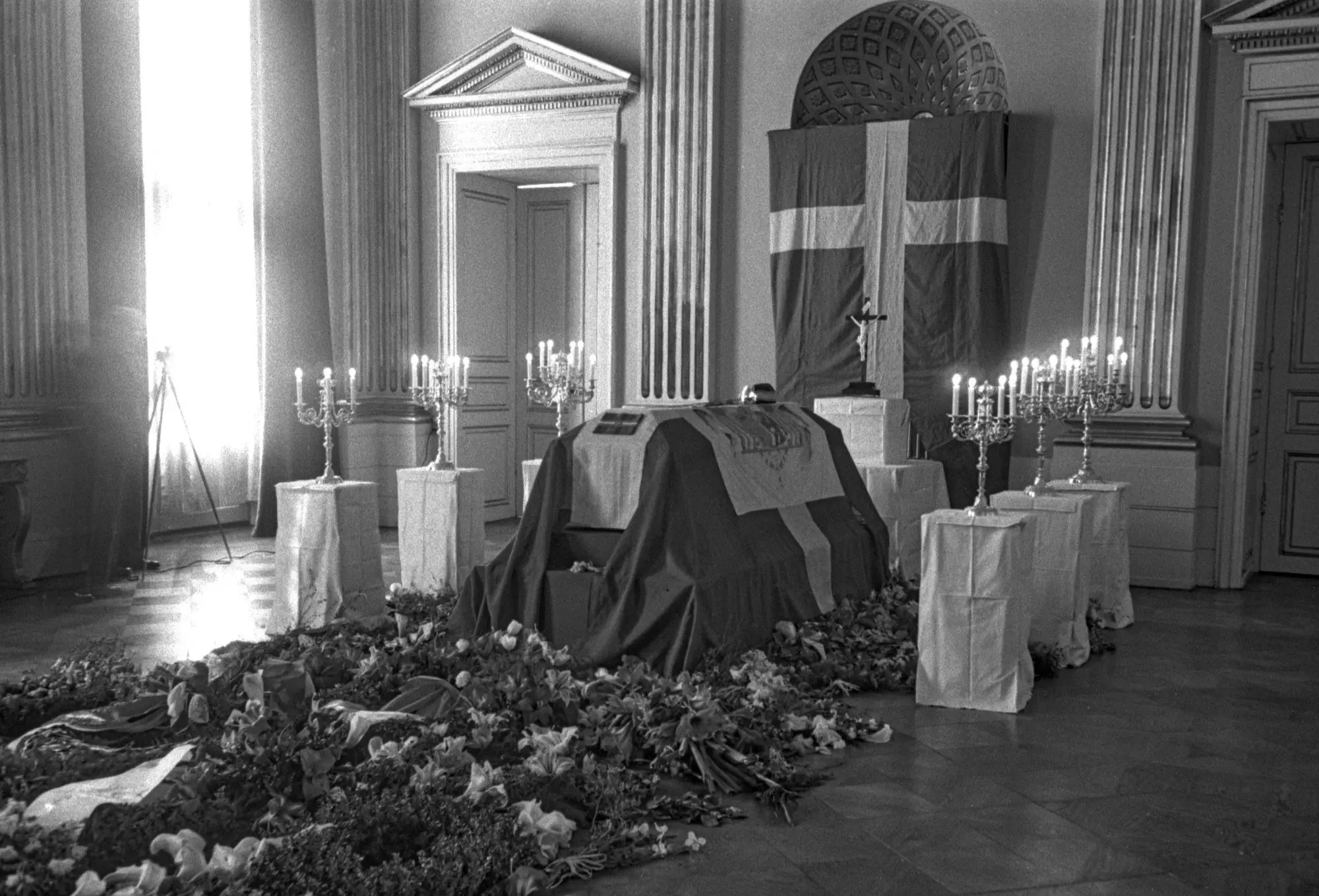 Kongelige Begravelser Den Kongelige Samling
